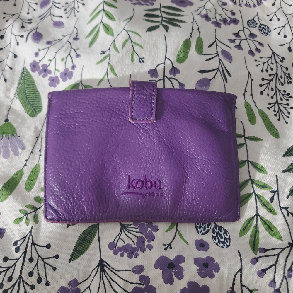 ROOTS KOBO E-READER ENVELOPE LEATHER CASE